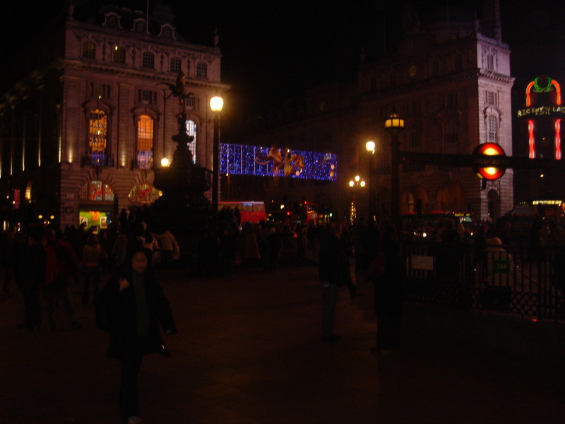 PiccadillyCircus